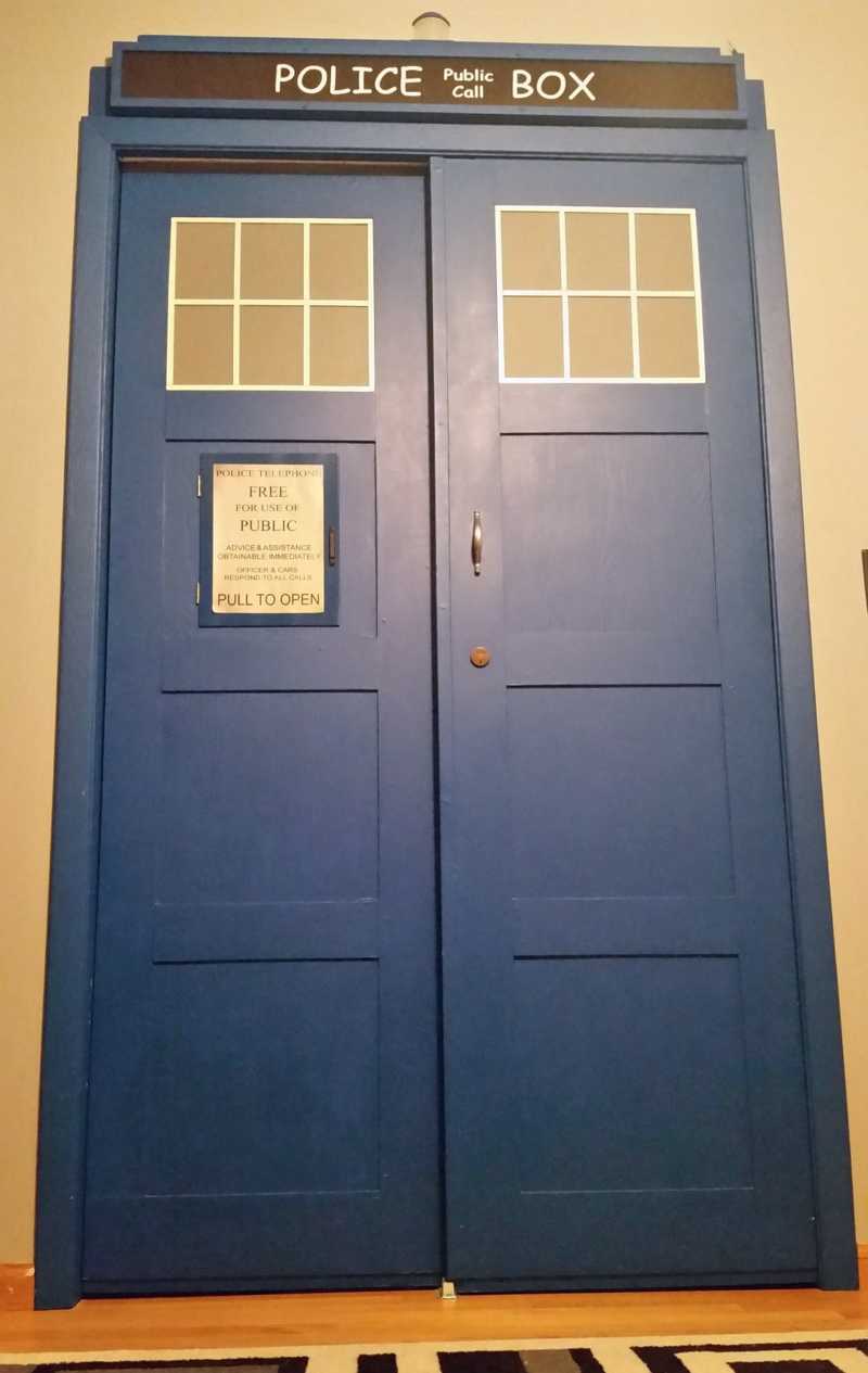 Tardis Closet Doors Elizabeth And Chris Adams